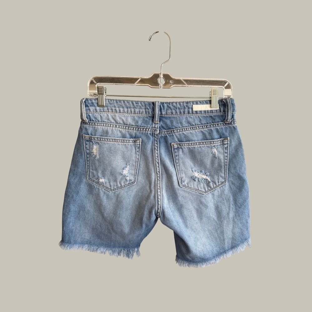 Cello Distressed Denim Jorts Medium Wash Frayed Raw Hem Jean Shorts Mens Size S - Picture 2 of 4